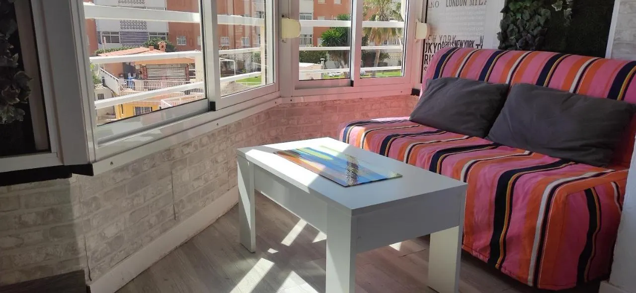 Saltillo Alto White Studio Torremolinos